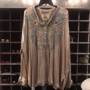 💐Johnny Was Blouse💐 NWT